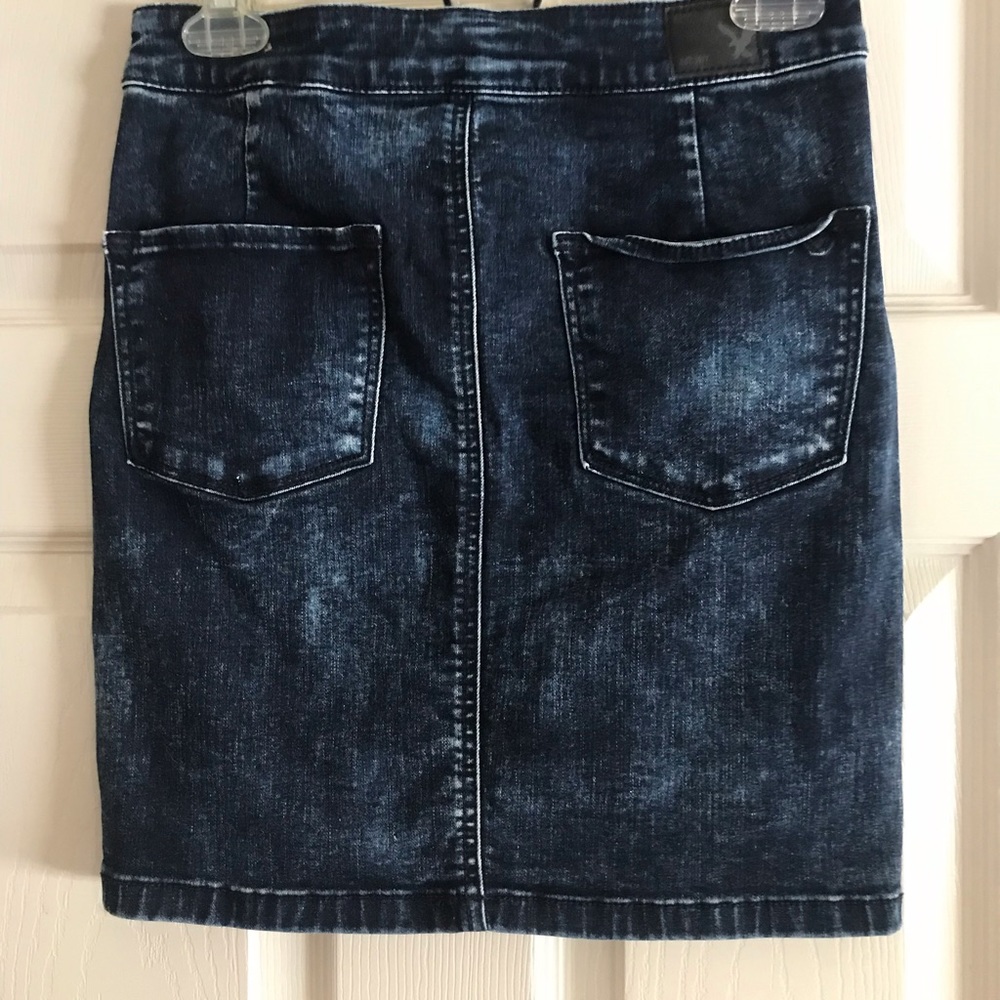 American Eagle Super Stretch Skirt Size 4 - Picture 3 of 7